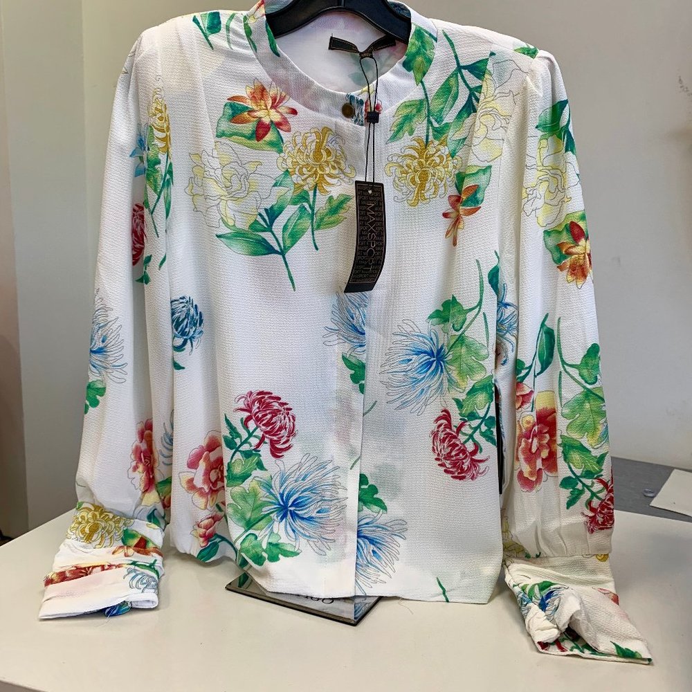 ✨BRAND NEW✨ Max Sport Floral Bomber Blouse